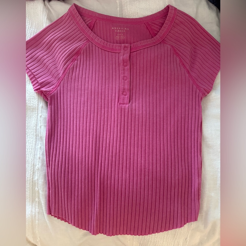 American Eagle Outfitters Pink Ribbed Tee